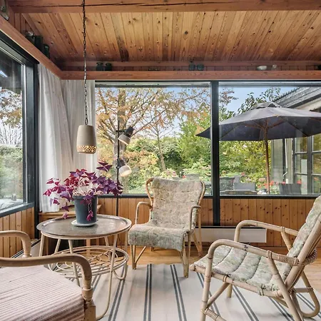 3 Bedroom Awesome In Stevns * Rødvig