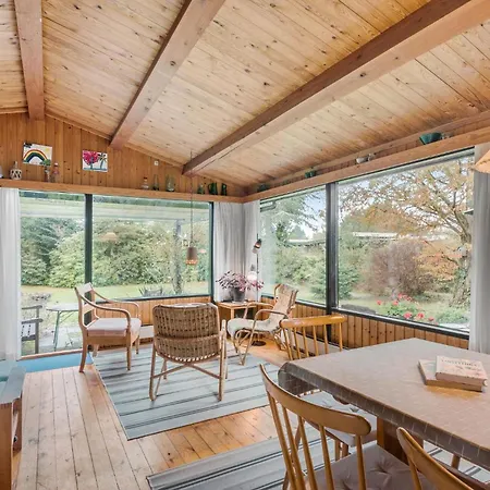 3 Bedroom Awesome In Stevns *