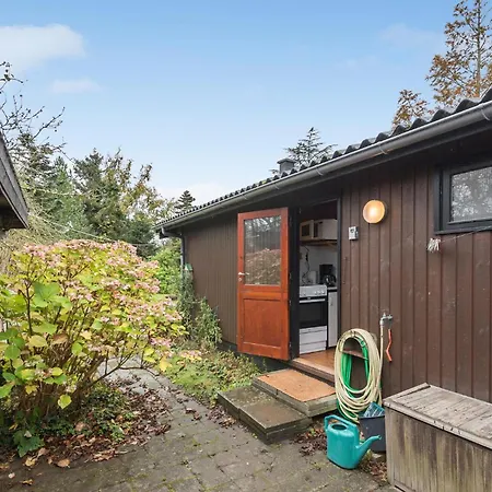 3 Bedroom Awesome In Stevns *
