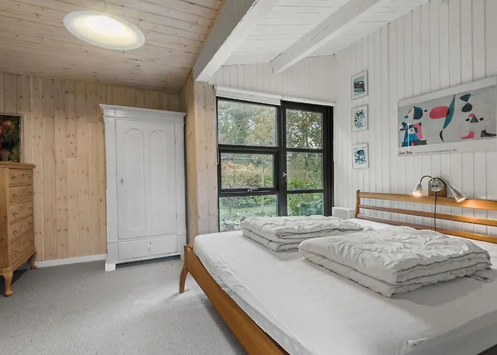 3 Bedroom Awesome In Stevns Rødvig