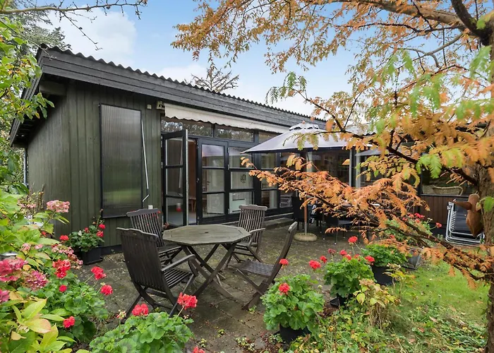 3 Bedroom Awesome In Stevns Nyaraló